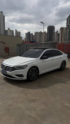 VOLKSWAGEN JETTA 1.4 250 TSI TOTAL FLEX TIPTRONIC VOLKSWAGEN JETTA 1.4 250 TSI TOTAL FLEX TIPTRONIC